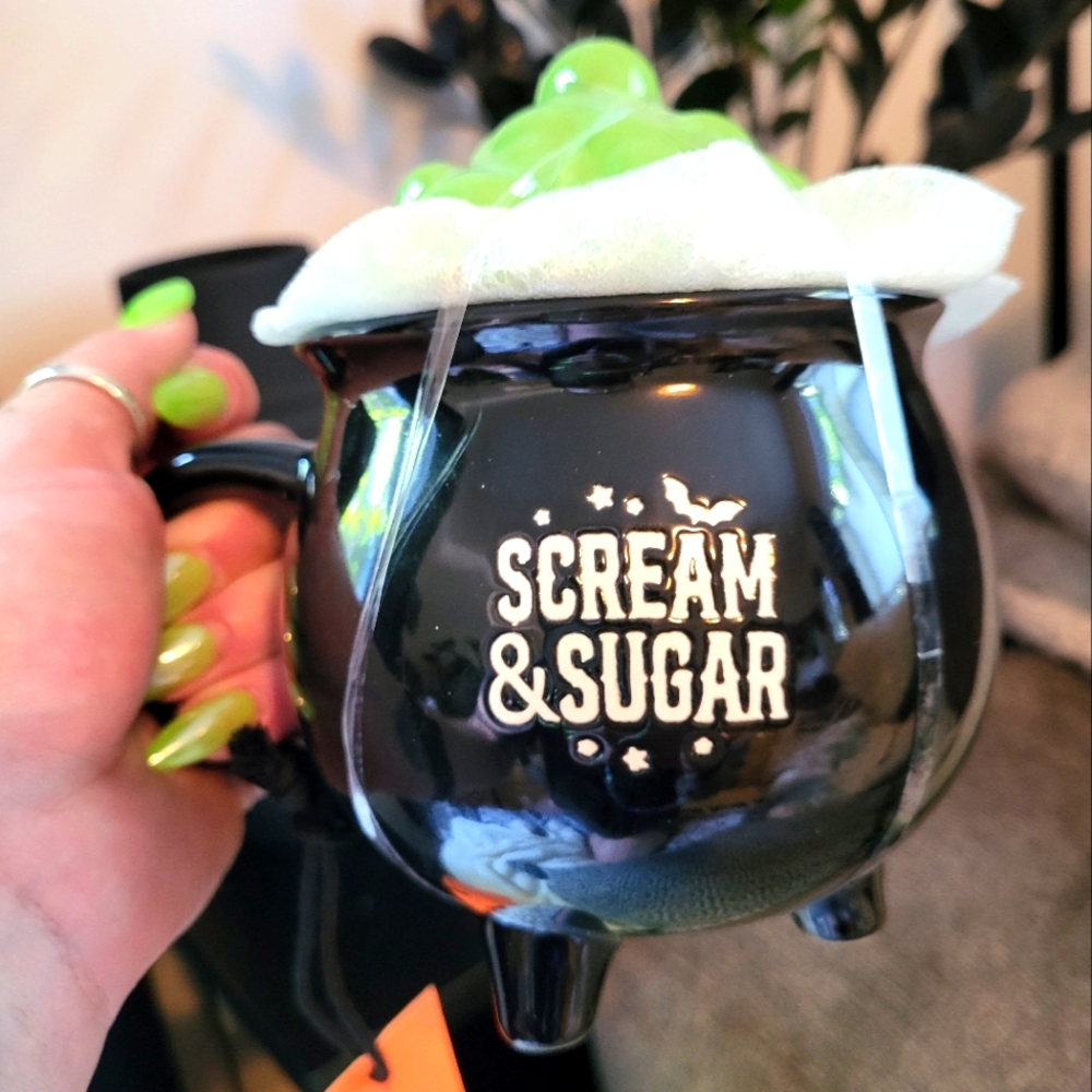 cauldron coffee mug with green bubbling topper
